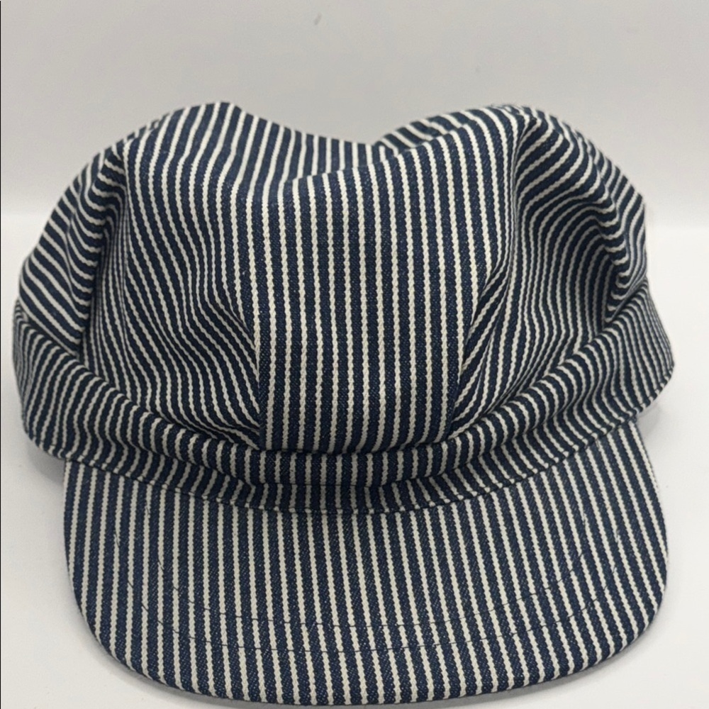 Striped Blue and White conducted Cap